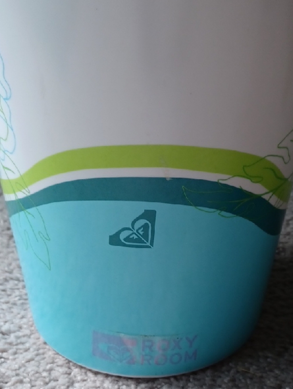 Roxy Aqua & White Hibiscus Floral Wastebasket - Picture 2 of 3